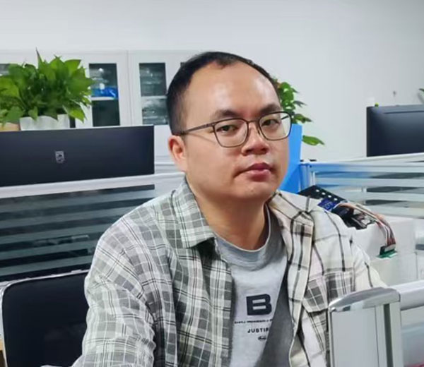 Huaming LCD Engineer