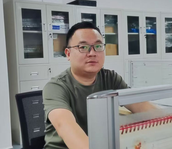 Huaming LCD Engineer
